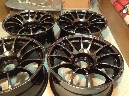 แม็ก 17 นิ้ว 5 รู 114 กว้าง 8.5 นิ้วสีแบล็คโครมเงาๆ