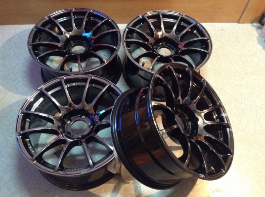 แม็ก 17 นิ้ว 5 รู 114 กว้าง 8.5 นิ้วสีแบล็คโครมเงาๆ แม็ก 17 นิ้ว 5 รู 114 กว้าง 8.5 นิ้วสีแบล็คโครมเงาๆ