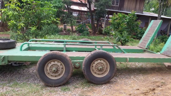 เทรลเลอร์ลากรถเกี่ยว DC70-DC95