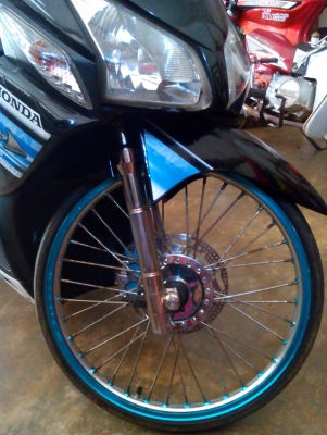 ขาย HONDA คลิก เดิมๆ ทะเบียนพร้อมโอน พ.ร.บไม่ขาด ราคา10000 รถอยู่ฉะเชิงเทรา โทร 0808210868 0860961833