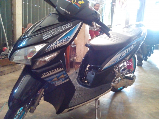 ขาย HONDA คลิก เดิมๆ ทะเบียนพร้อมโอน พ.ร.บไม่ขาด ราคา10000 รถอยู่ฉะเชิงเทรา โทร 0808210868 0860961833