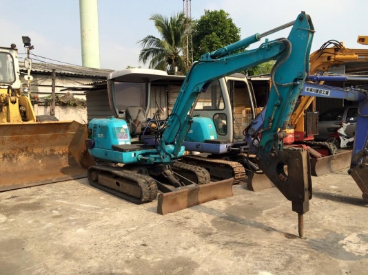 รถขุด HITACHI EX35-2