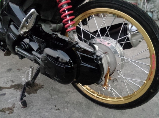 Mio125 รถปี56 หัวฉีดประหยัดน้ำมัน แต่งสวยลงล้อ ถูกๆครับ