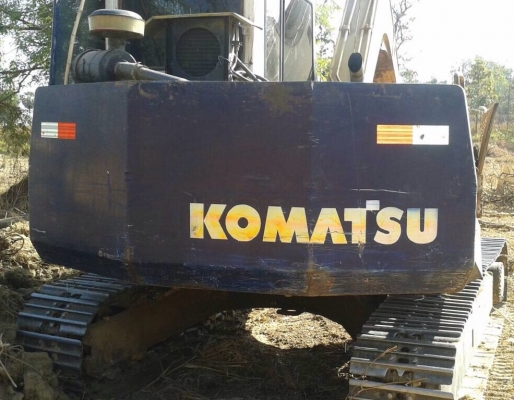 KOMATSU PC 90-6 รถบอดี้สวยมากครับพร้อมทำงานได้เลย เครื่องเดิมปั๊มเดิมทำงานเร็วไม่โหลด ภายในเก๋งสะอาดสวย คอนโทรลยาว แอร์เย็น ขับง่ายคล่องตัวสุดๆครับ ภายนอกบอดี้สวยสีสันเดิมๆ ช่วงล่างเอวแน่น โรลเลอร์โซ่บูทใบแทรกหนาดีประมาณ 60\% พร้อมทำงานได้เลย เอกสารสัญญาซื