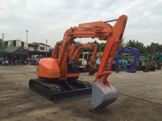 รถขุด FURUKAWA FX052URG-1