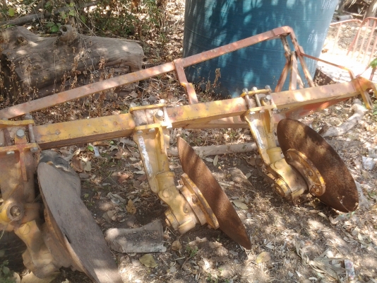 ขายตามสภาพ พาน3ใบ24นิ้วสภาพสวยติดมากับรถไถ50แรงคูโบตายีห้อCCTลดเหลือ22500บาท ขายตามสภาพ พาน3ใบ24นิ้วสภาพสวยติดมากับรถไถ50แรงคูโบตายีห้อCCTลดเหลือ22500บาท