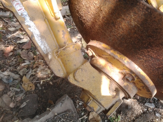 ขายตามสภาพ พาน3ใบ24นิ้วสภาพสวยติดมากับรถไถ50แรงคูโบตายีห้อCCTลดเหลือ22500บาท ขายตามสภาพ พาน3ใบ24นิ้วสภาพสวยติดมากับรถไถ50แรงคูโบตายีห้อCCTลดเหลือ22500บาท