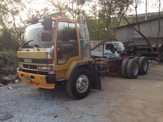 ขายรถ 10 ล้อ Rocky คัทซีเปล่า 2เพลา 280แรง