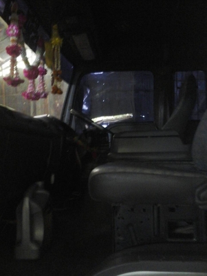 (ขายยตัดเงินสด900000.)195 แรง 10ล้อเพลาเดียว ปี 47 รถสวยมาก...รถห้างแท้เดิมๆ