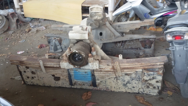 ขายชุดเพลาหาม ตุ๊กตาพร้อมแนบ 2ชุด ดุมพร้อมกระทะเบรก ของ UD 430