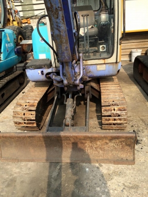 รถขุด AIRMAN AX25