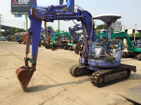 รถขุด KOMATSU PC28UU-2E