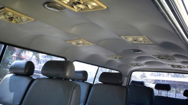 รถสวย พร้อมใช้งาน TOYOTA COMMUTER 3.0 ปี 2001 รถสวย พร้อมใช้งาน TOYOTA COMMUTER 3.0 ปี 2001