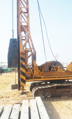 บริการ ปั้นจั่น ตอกเสาเข็ม ทั่วราชอาณาจักร 089-5512032