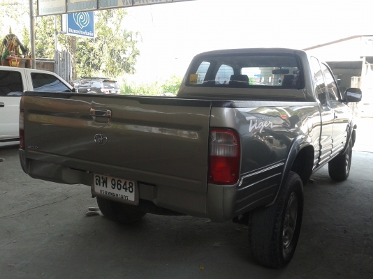 รถกระบะ 4 ประตูTOYOTA TIGER ปี2000 เกียร์ออโต้ ดีเซล ราคา 165,000 บ.