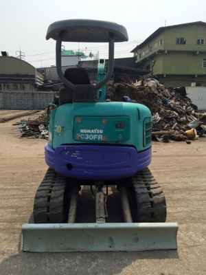 รถขุด KOMATSU PC30FR-1
