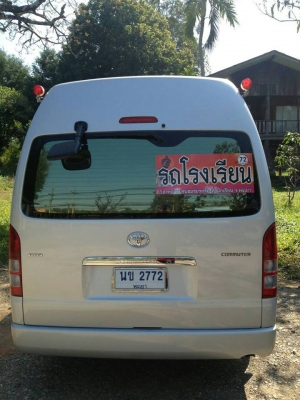 ขายรถตู้  ออกป้ายแดง รถปี 2014 เครื่องดีเซล 3.0