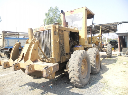 ขายรถเกรด CAT12G61M เอกสารใบอินวอยซ์สภาพพร้อมไช้เครื่องดีปั้มดี