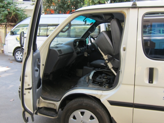 ขายรถตู้ ขายรถตู้