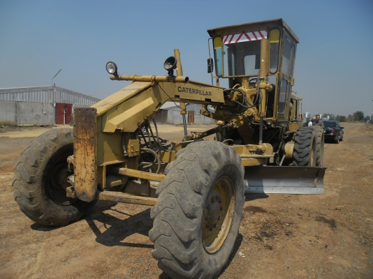 ขายรถเกรด CAT140G72V สภาพสวยพร้อมใช้เครื่องไดเล็กเอกสารทะเบียน ขายรถเกรด CAT140G72V สภาพสวยพร้อมใช้เครื่องไดเล็กเอกสารทะเบียน