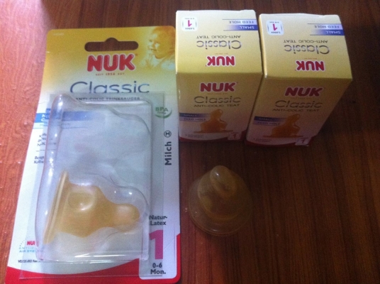 จุกนม NUK ยางพารา จุกเสมือนนมแม่ สำหรับเด็กติดนมแม่