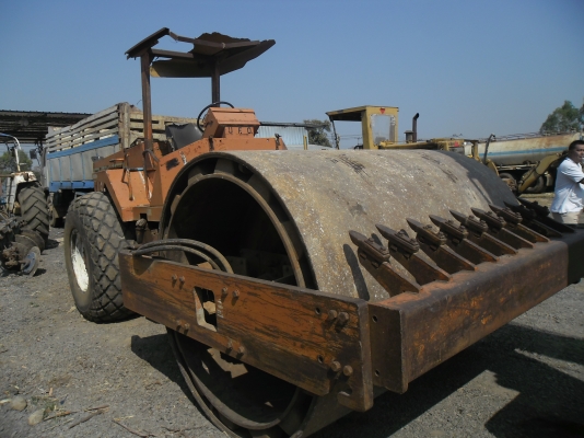 ขายรถบด SAKAI SV500TF2เพลาเครื่องเดิมเกียร์เดิมเอกสารใบสัญญาซื้อขาย