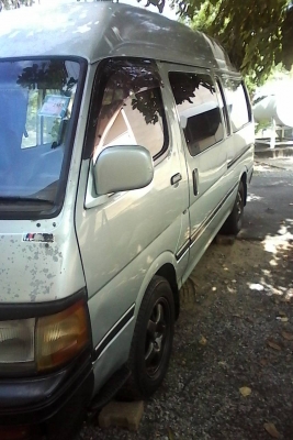 ขายรถตู้สภาพพร้อมใช้ปี96หลังคาสูง
