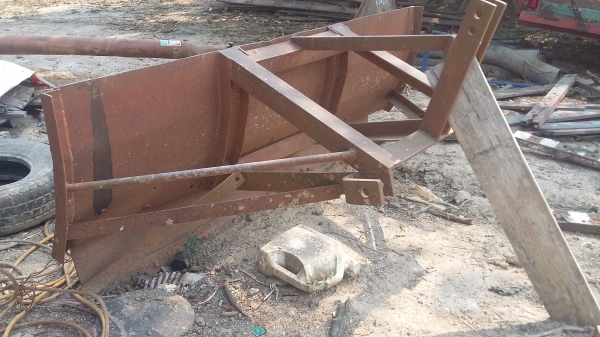 ตัวปรับดิน ปรับได้ทั้งดินเเข็ง และดินโคลน สภาพพร้อมใช้เลย ตัวปรับดิน ปรับได้ทั้งดินเเข็ง และดินโคลน สภาพพร้อมใช้เลย