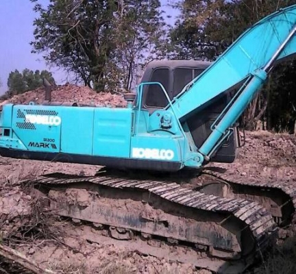 **780,000 บ.ต่อรอง/// โกเบ 200 MARK-3**ขายแบคโฮ KOBELCO MARK-3 SK200 เก๋งน้ำเงิน เครื่องเดิม ปั้มเดิม ไฟฟ้าตัด เครื่องดี แรงดี แน่นดี ปั้มดี แรง ทำงานดี เร็ว บูมอาร์มดี บุ้งกี๋หนา บูท/สลัก แน่นดี เอวดีแน่น ช่วงล่าง70-80\% โซ่ดี แทร็กครบ เฟรมสวย โรลเลอร์ดี **780,000 บ.ต่อรอง/// โกเบ 200 MARK-3**ขายแบคโฮ KOBELCO MARK-3 SK200 เก๋งน้ำเงิน เครื่องเดิม ปั้มเดิม ไฟฟ้าตัด เครื่องดี แรงดี แน่นดี ปั้มดี แรง ทำงานดี เร็ว บูมอาร์มดี บุ้งกี๋หนา บูท/สลัก แน่นดี เอวดีแน่น ช่วงล่าง70-80\% โซ่ดี แทร็กครบ เฟรมสวย โรลเลอร์ดี
