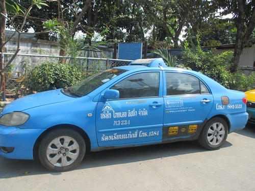 ด่วน altis J. NGVปี02 เครื่องดีไม่เยิ้มช่วงล่างพอได้ ราคาคุย