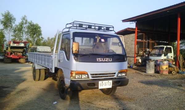 NQR  120  แรง  ครัชชีใหญ่  รถเดิม  เครื่องดี  ครัชชีสวย  กระบะยาว  5.5 เมตร