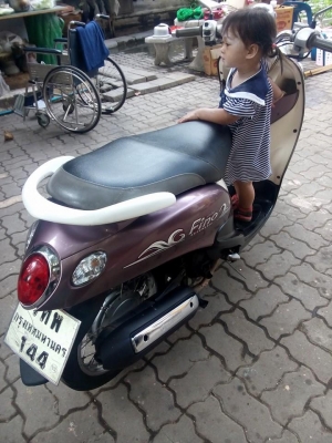 ขายถูกๆ fino เดิมๆ ปี51รถบ้านราคาประหยัด เล่มเอกสารครบ