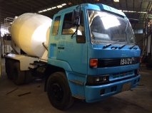 ขายรถมิกเซอร์ 7 คิว หัว Isuzu xzu 275 แรงม้า เบรคแห้ง สภาพดี พร้อมใช้ เกียคอโม่ skk ปั้มไดกิ้น