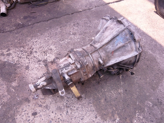 ขายเกียร์รถตู้นิสสัน 5 สปีด