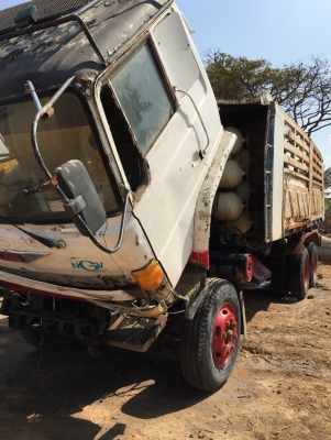 ขายถูกรถดั้ม HINO FM227 10 ล้อ 2 เพลา EM100 เครื่องไม่ติด ตามสภาพ