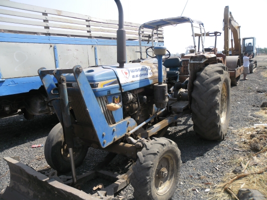 ขายรถไถ FORD 6600 เสื้อลายอุปกรดันหน้าผานสามเอกสารอินวอยซ์