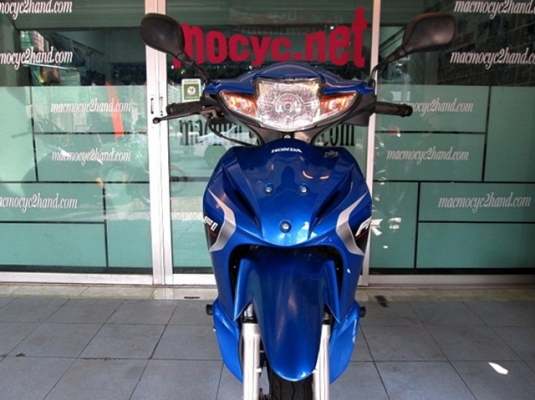 Wave 110 i (สต๊าทร์มือ)สี นํ้าเงินดำ รถเดือน กันยายน ปี 57 ไมล์ 8 พันโล แถม 3 รายการ 29900 Wave 110 i (สต๊าทร์มือ)สี นํ้าเงินดำ รถเดือน กันยายน ปี 57 ไมล์ 8 พันโล แถม 3 รายการ 29900