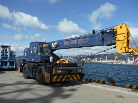 Tadano TR200M-4 ปี 1990 นำเข้าจากญี่ปุ่น สภาพสวย ขายถูกครับ