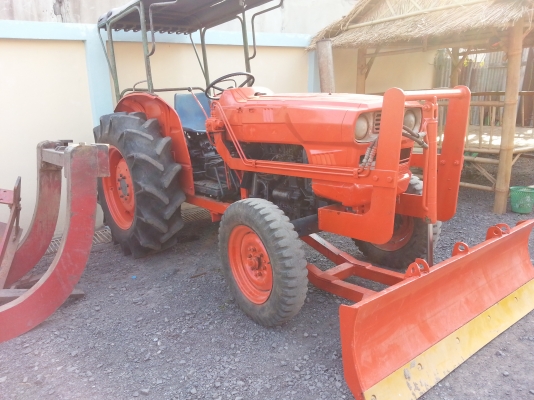 คูโบต้า L3001 ขนาด 30 แรวพร้อมใบมีดดันดิน