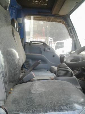 หกล้อ NQR140แรง รถห้างปี44 สภาพใช้งานได้ดี วิ่งประจำอยู่ครับ ทะเบียนพร้อมโอน