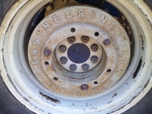 ขายตามสภาพ 6640 เครื่องดี เกียดี มีผาลดันหน้า ผาล4  เอกสารเล้มทะเบีนพร้อมโอน ใช้งานได้เลย ไม่ต้องซ้อม