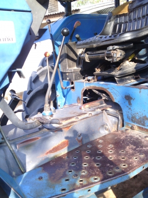 ขายตามสภาพ 6640 เครื่องดี เกียดี มีผาลดันหน้า ผาล4  เอกสารเล้มทะเบีนพร้อมโอน ใช้งานได้เลย ไม่ต้องซ้อม