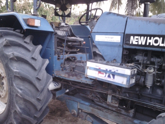 ขายตามสภาพ 6640 เครื่องดี เกียดี มีผาลดันหน้า ผาล4  เอกสารเล้มทะเบีนพร้อมโอน ใช้งานได้เลย ไม่ต้องซ้อม