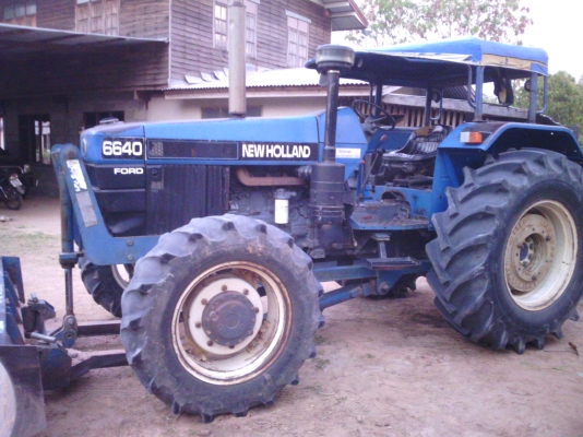 ขายตามสภาพ 6640 เครื่องดี เกียดี มีผาลดันหน้า ผาล4  เอกสารเล้มทะเบีนพร้อมโอน ใช้งานได้เลย ไม่ต้องซ้อม