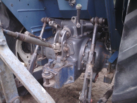 ขายตามสภาพ 6640 เครื่องดี เกียดี มีผาลดันหน้า ผาล4  เอกสารเล้มทะเบีนพร้อมโอน ใช้งานได้เลย ไม่ต้องซ้อม