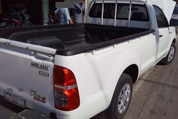 **355,000 บ.ต่อรอง///VIGO CHAMP**ขาย VIGO CHAMPกระบะตอนเดียวTOYOTA HILUX VIGO 2.7J Standard Cab LPG ปี56/13 เครื่องเดิม เกียร์เดิม เกียร์ธรรมดา LPG โรงงาน สุดประหยัด แรง ใช้งานน้อย ไมล์51,xxx กม. ช่วงล่างเดิมๆ คัสซีสวยเดิมๆ หน้า-หลังเดิมๆ ไม่เคยชน ภายในเก