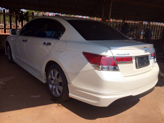 ขายด่วน  รถเก๋ง HONDA   ACCORD ปี 54  รถสภาพดีมาก  พร้อมใช้งาน  เอกสารพร้อม