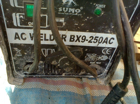 ตู้เชื่อขนาด 300 แอมพร้อมสาย ตู้เชื่อขนาด 300 แอมพร้อมสาย