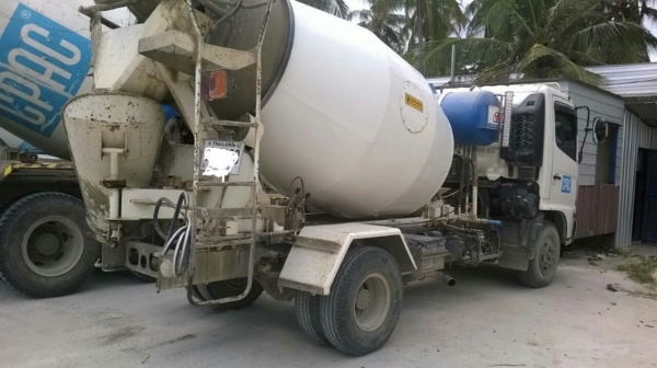 6 ล้อโม่ปูน HINO 175 แรง ปี 51 โม่ 3 คิว สวยๆพร้อมใช้