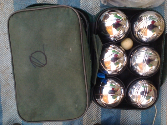 ชุดเปตอง